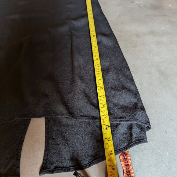 Twist & Tango Black Dress - Picture 9 of 15